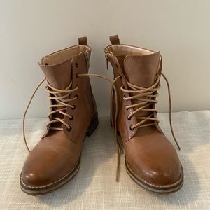 Crevo Freya Leather Boots